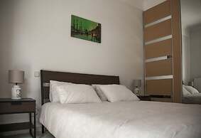 Thisio Modern House