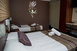Sarina Motor Inn
