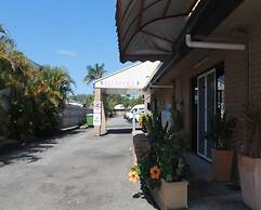 Sarina Motor Inn