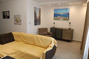 Seaside Apartment