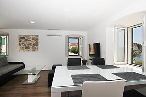 Marineta Focus Luxury Apartment