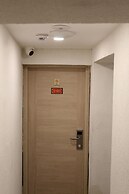 The Lola Hotel