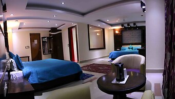 Hotel Raj Mandir