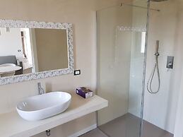 Venus Suites