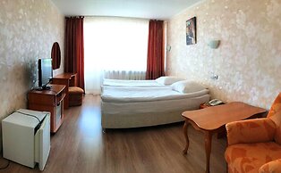 AMAKS Tourist hotel