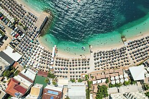 Vila Era Beach