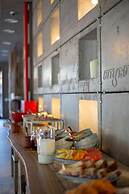 Brim Hotel