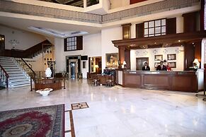 Hotel President