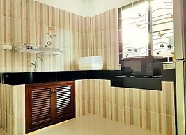 Baan Dear Home Stay