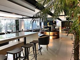 JBG Hotspring Resort Hotel