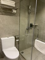 Frame Hotel