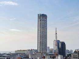 Frame Hotel