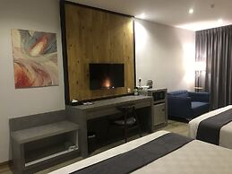 Frame Hotel