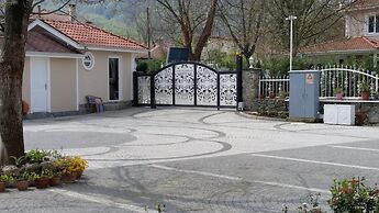 Palace Kirkpinar