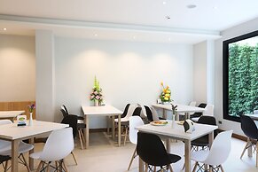 W3 Hotel