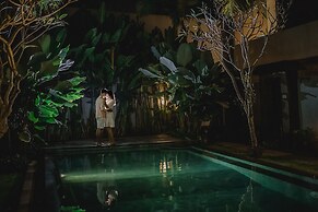 Sunrise Suite Seminyak