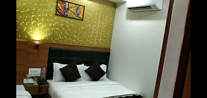 Hotel Aiston Inn