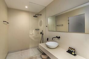 Arco Solium Suites