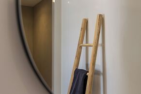 Arco Solium Suites