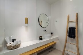 Arco Solium Suites