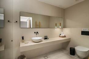 Arco Solium Suites