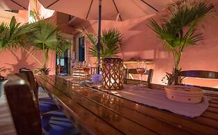 Mascot Garden Rooms