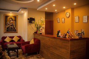 Cusi Hotel