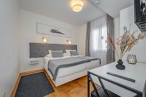 Hotel Pax