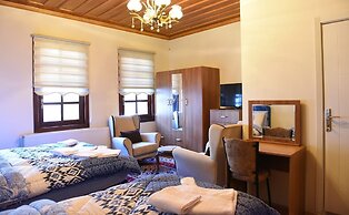 Oz Butik Otel Antik Kent Myrleia