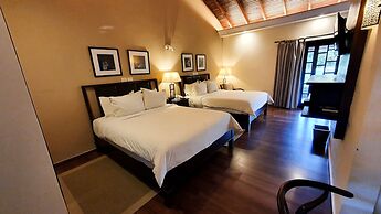 Alta Gracia Parque Hotel