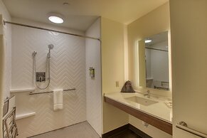 Holiday Inn Appleton by IHG