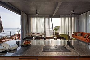 Balian Surf Villas