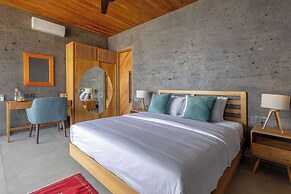 Balian Surf Villas