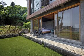 Balian Surf Villas