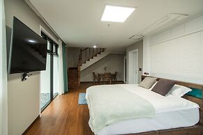 Jeju 29 Pool Villa