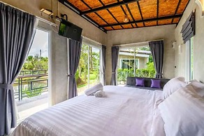 Loftpical Resort