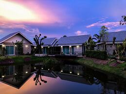 Loftpical Resort