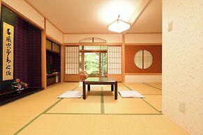 Kongo Sanmaiin
