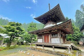 Kongo Sanmaiin