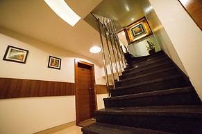 Hotel GK Palace