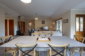 Judge & Jury Village