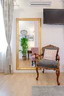 Le Monde Luxury Accommodation