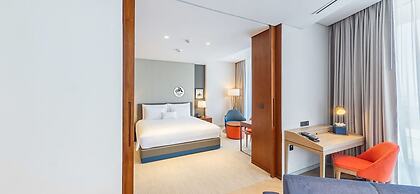 JA Lake View Hotel, Dubai