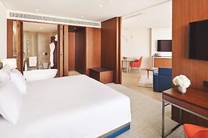 JA Lake View Hotel, Dubai