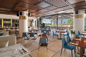 JA Lake View Hotel, Dubai