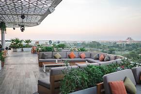 JA Lake View Hotel, Dubai