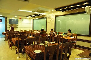 Hotel Basera Brij Bhoomi