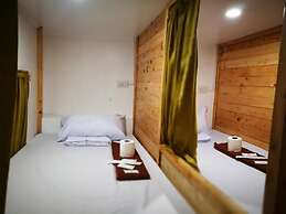 8th Street Hostel