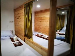 8th Street Hostel