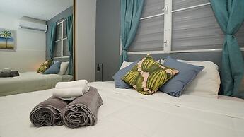Aura House Isla Verde